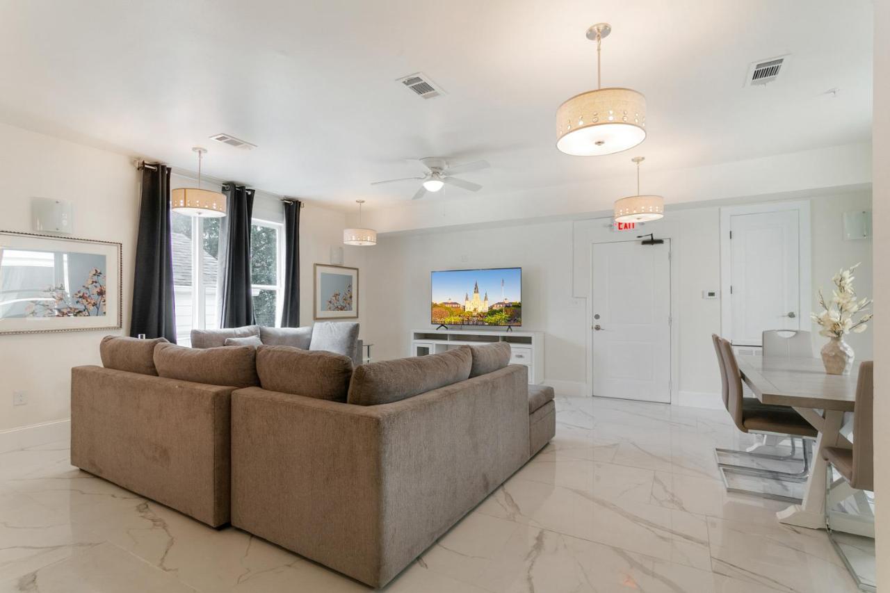 Breathtaking Condos Near French Quarter New Orleans Exterior photo